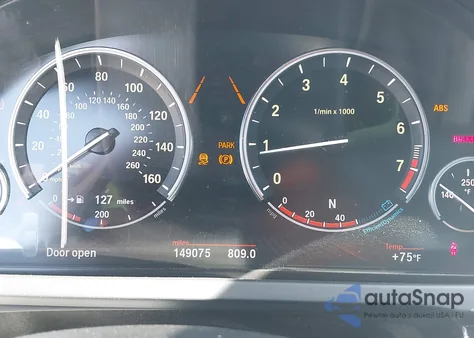 2011 BMW 750Li z USA, uszkodzony, nr VIN WBAKB8C53BCY66427